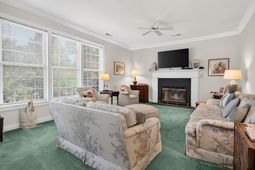 737 Bonnyneck Dr. photo 4