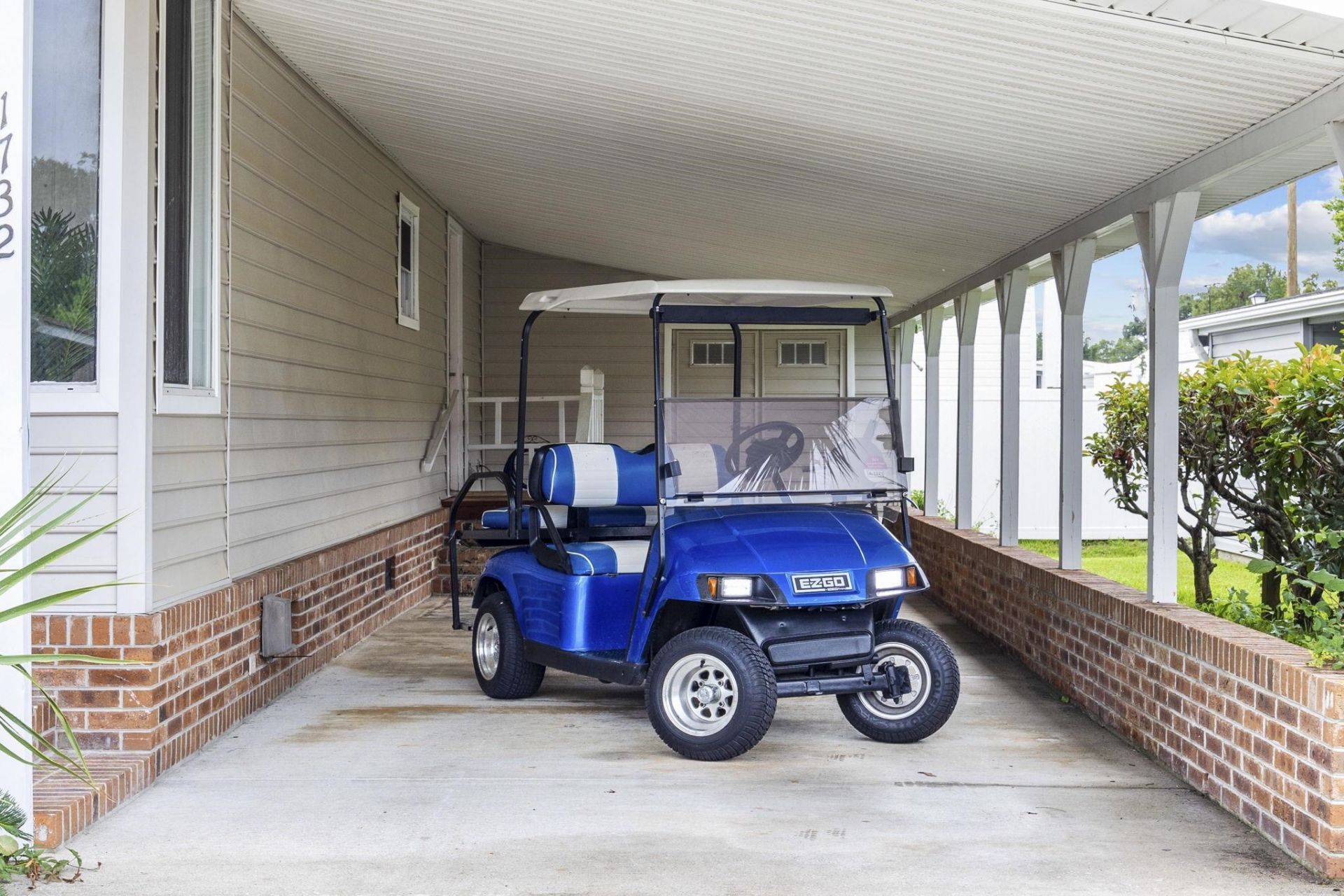 1732 East Lake Dr.  Photo 4