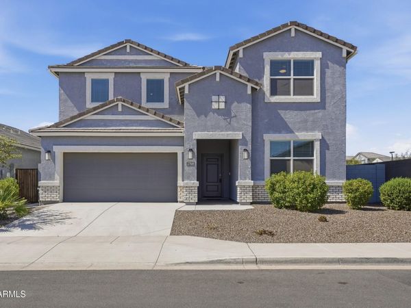 2760 W STRADLING Avenue, Apache Junction, AZ 85120