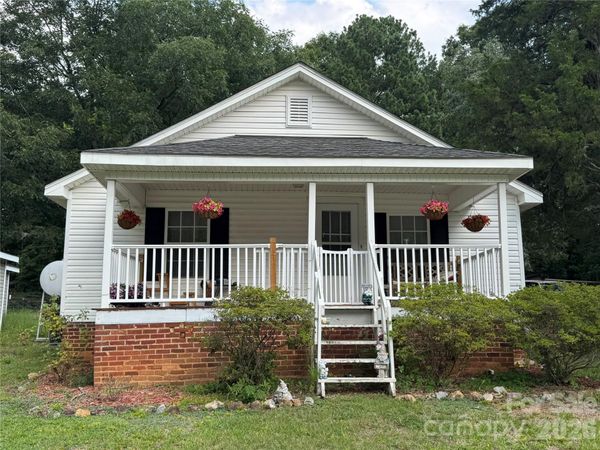 410 Spring Street, Denton, NC 27239