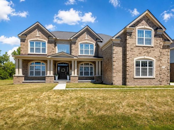 50770 Breckenridge Drive, Canton, MI 48187