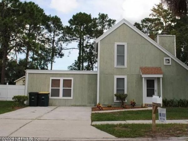 2473 WATTLE TREE Road W, Jacksonville, FL 32246