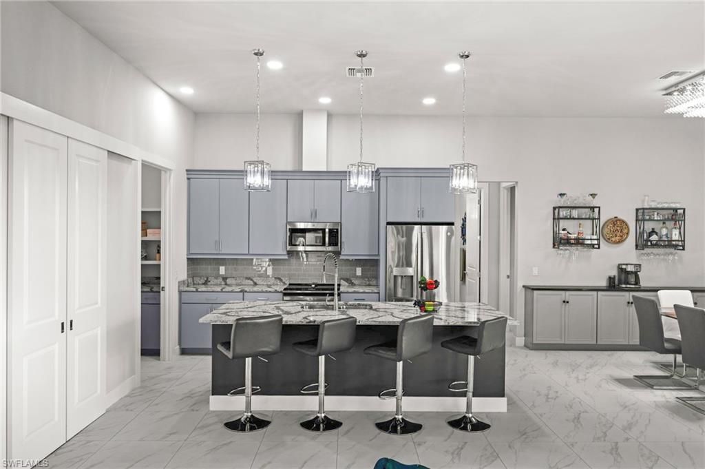 11916 Princess Grace Ct, Cape Coral, FL 33991 Photo