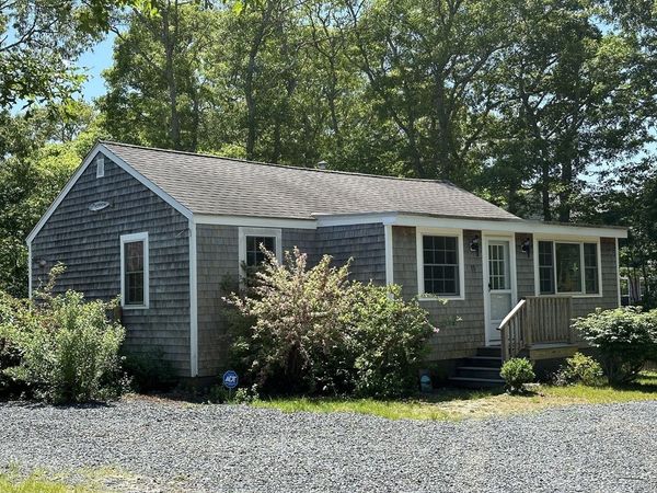 15 Pine Rock Rd, Falmouth, MA 02536