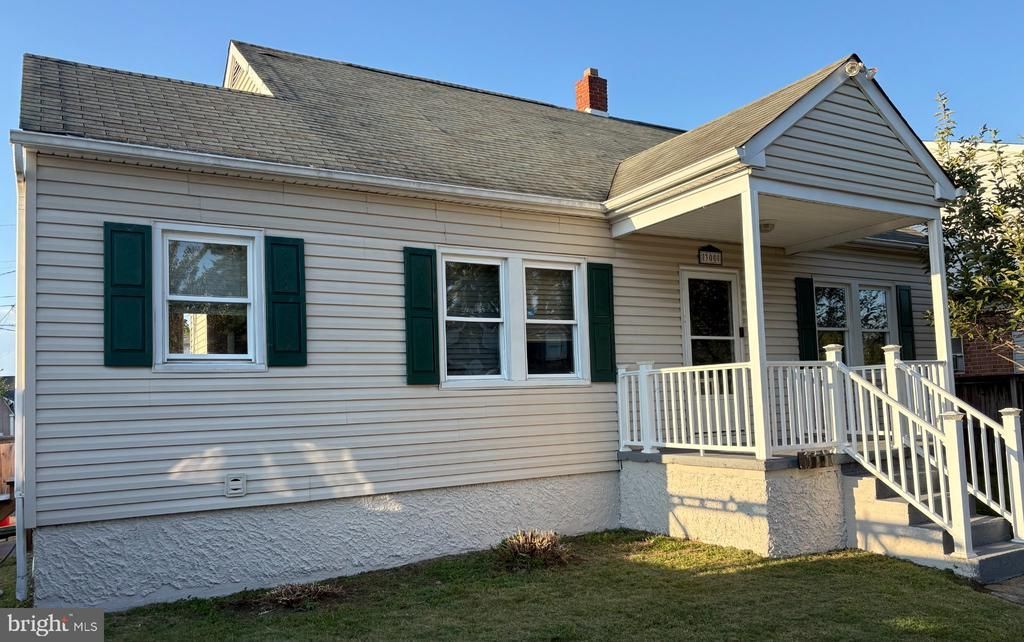 300 CAMROSE AVENUE , BROOKLYN, MD 21225