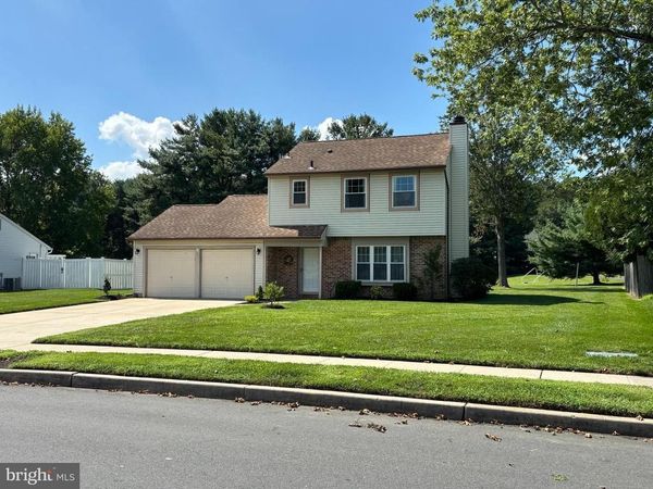 5 WOODCREST DRIVE, EASTAMPTON, NJ 08060