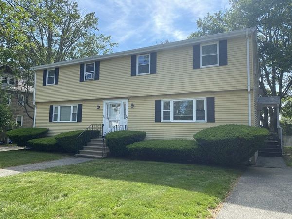 229 Hillside Ave, Unit 1, Needham, MA 02494