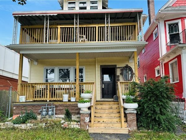 232 Humboldt Parkway , Buffalo, NY 14214