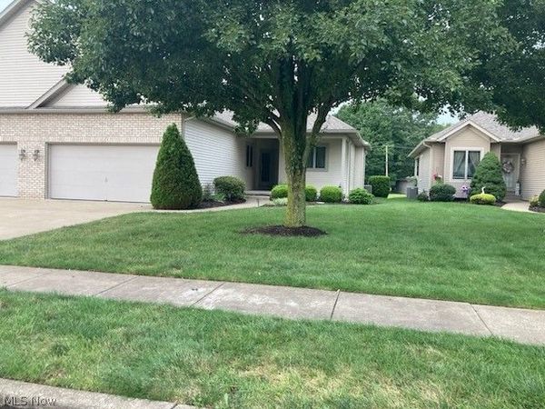 1322 Meadowbrook Drive, Dover, OH 44622