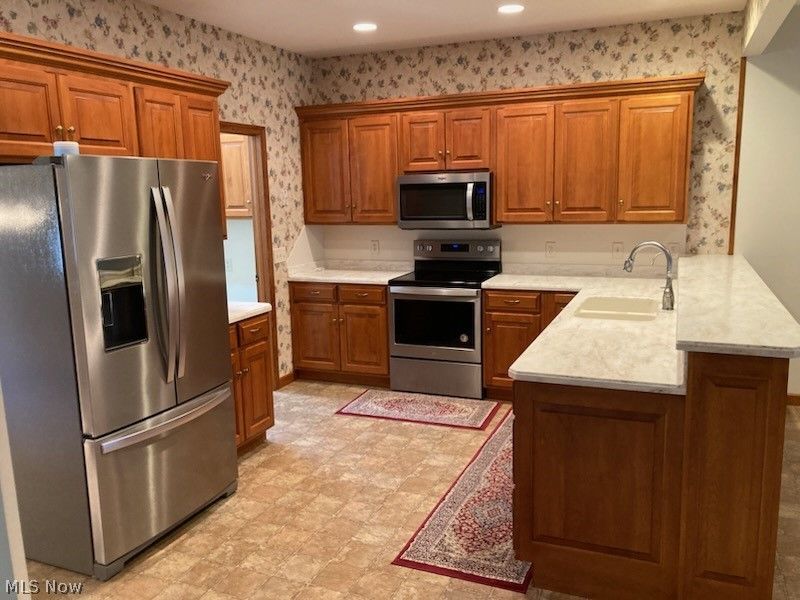 1322 Meadowbrook Drive, Dover, OH 44622 Photo 11