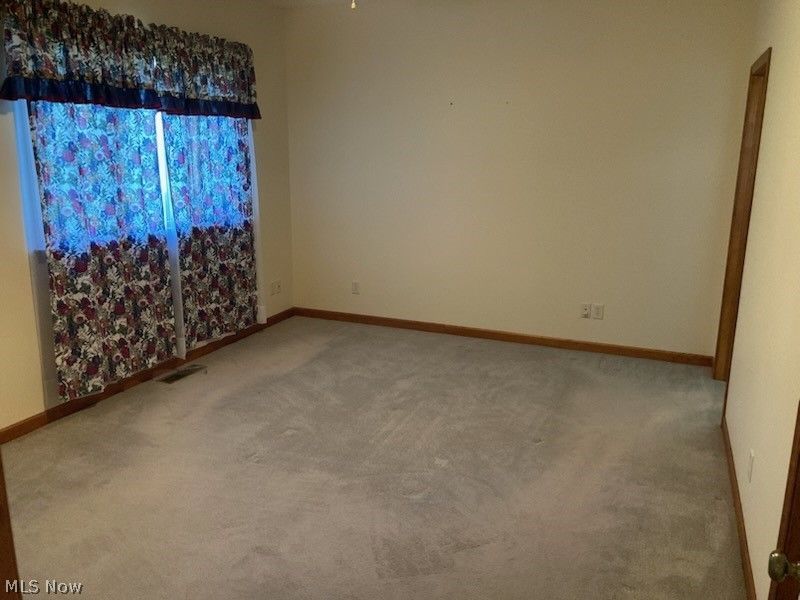 1322 Meadowbrook Drive, Dover, OH 44622 Photo 17