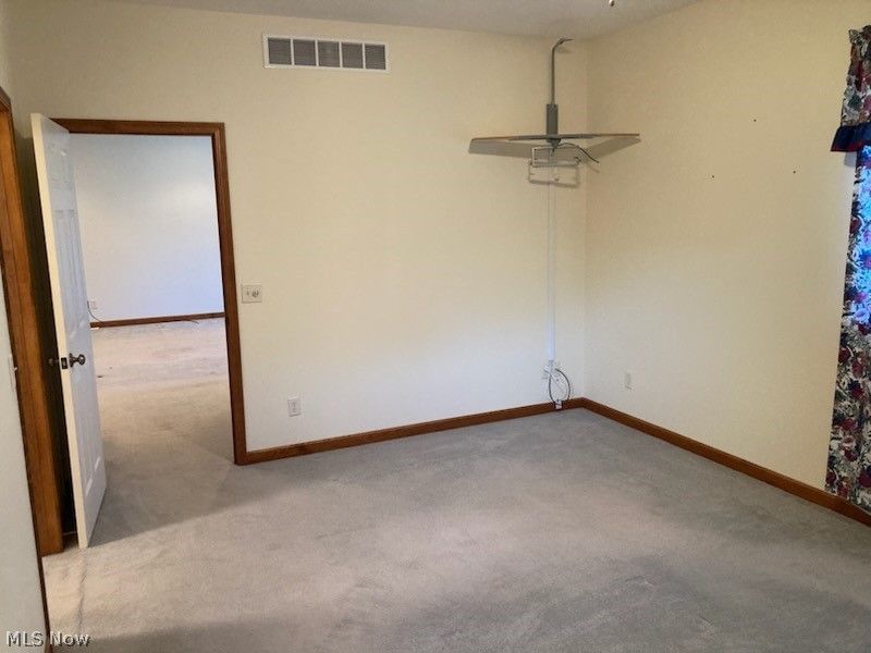 1322 Meadowbrook Drive, Dover, OH 44622 Photo 21