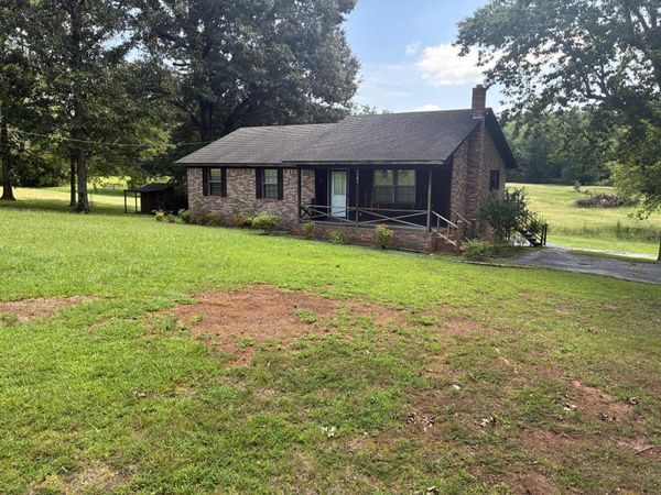 1730 Underwood Rd, Russellville, AL 35653
