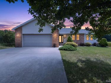 13144 Grant Circle, Vienna Township, Mi 48420
