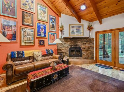 10305 Laurentian Way, Nevada City, CA 95959 Photo