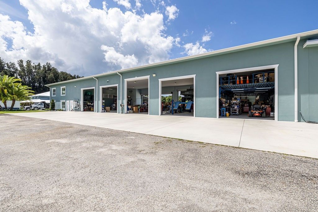 6850 53rd Street, Vero Beach, FL 32967 Photo