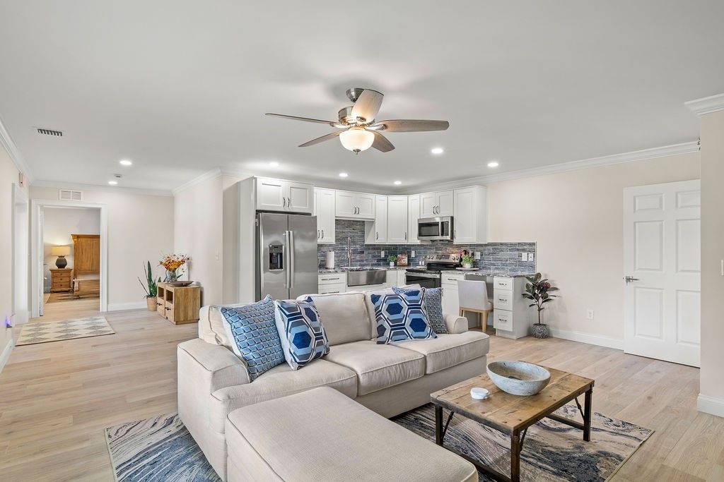 6850 53rd Street, Vero Beach, FL 32967 Photo