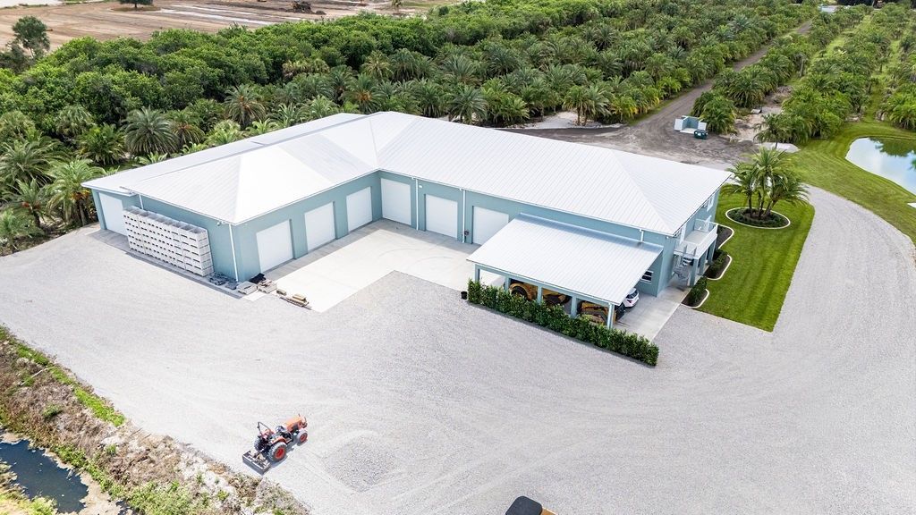 6850 53rd Street, Vero Beach, FL 32967 Photo