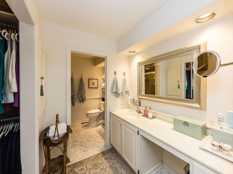 6457 Strathaven Court E, Worthington, OH 43085 Photo 21