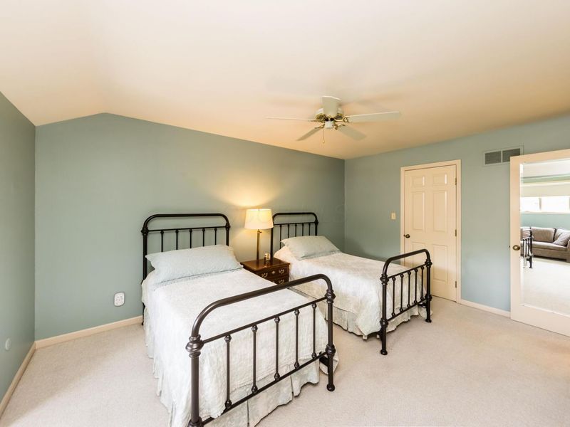 6457 Strathaven Court E, Worthington, OH 43085 Photo 27
