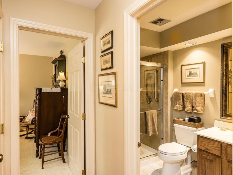 6457 Strathaven Court E, Worthington, OH 43085 Photo 31