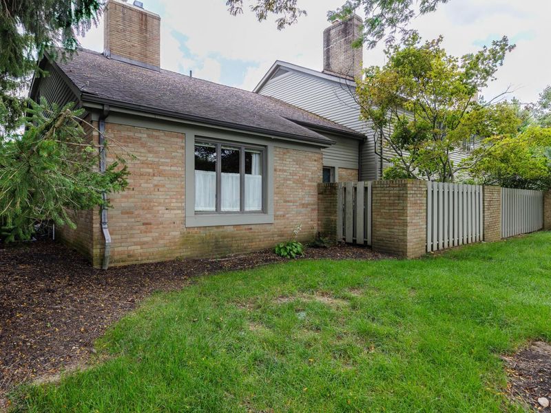 6457 Strathaven Court E, Worthington, OH 43085 Photo 37