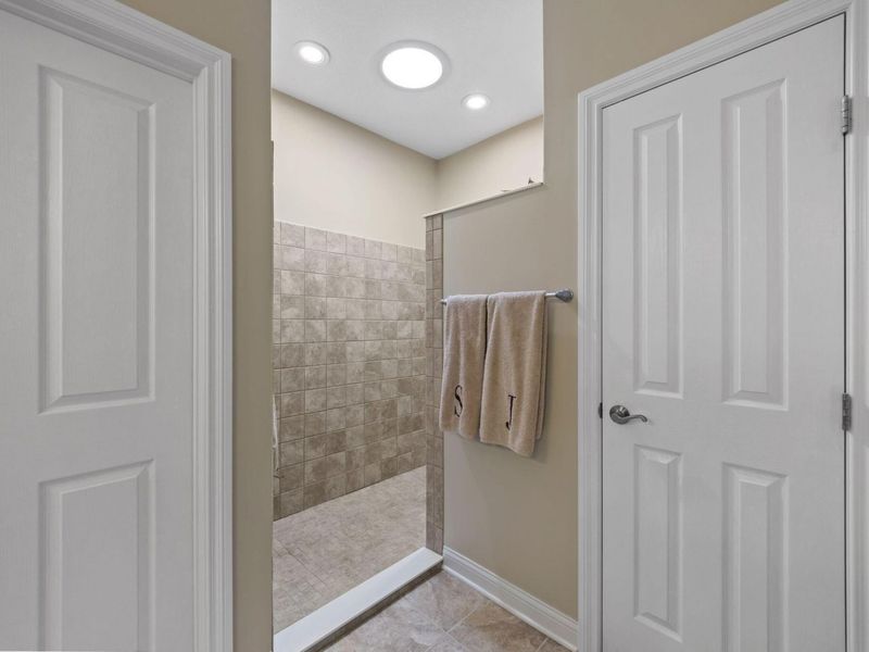 6840 Garden View Drive , Westerville, OH 43082 Photo 34