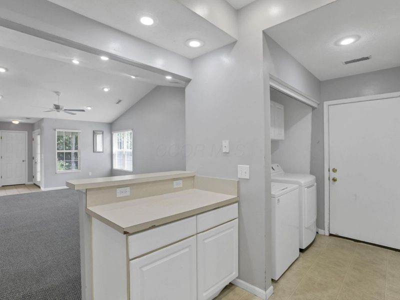 2272 Cove Landing, Grove City, OH 43123 Photo 9