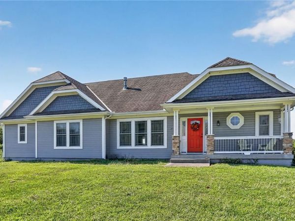 12407 E 195th Street, Raymore, MO 64083