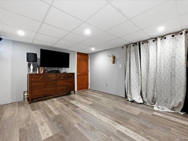 2891 Montgomery Street , Wantagh, NY 11793