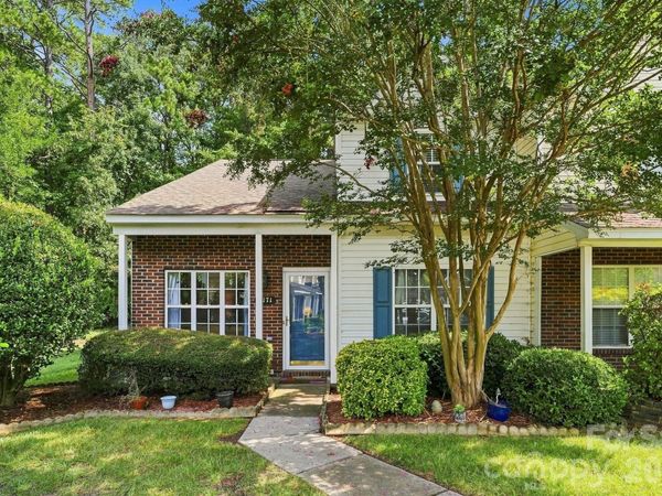 10171 Reindeer Way Lane, Charlotte, NC 28216