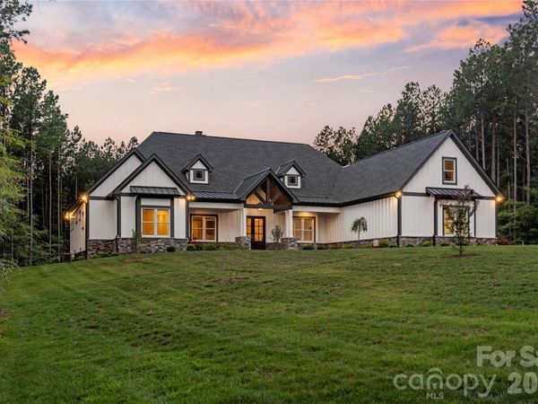 154 Emerald Creek Drive, Troutman, NC 28166