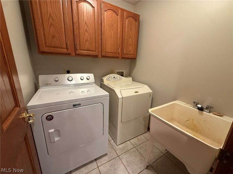 530 Oakdale Drive, Dover, OH 44622 Photo 15