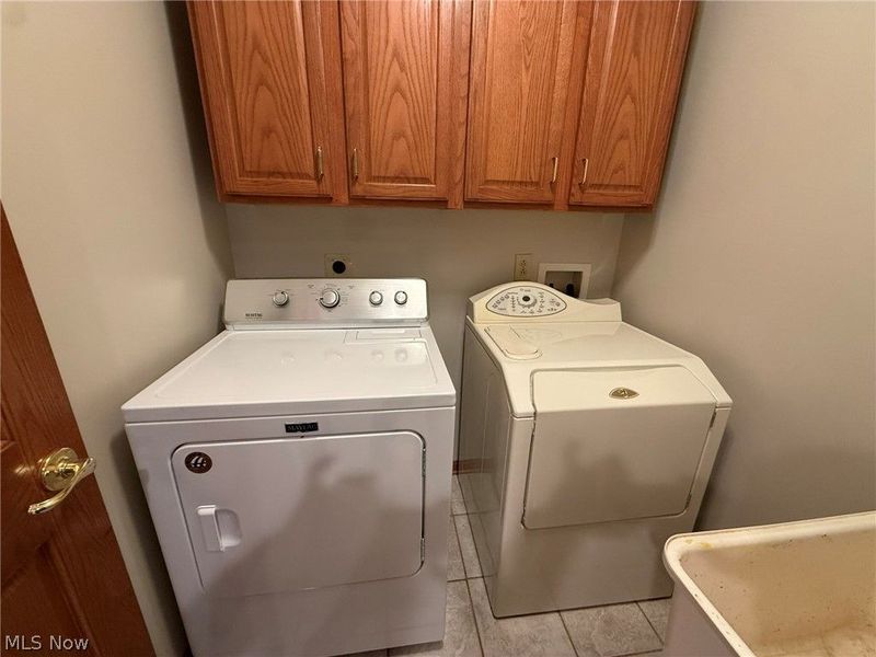 530 Oakdale Drive, Dover, OH 44622 Photo 16