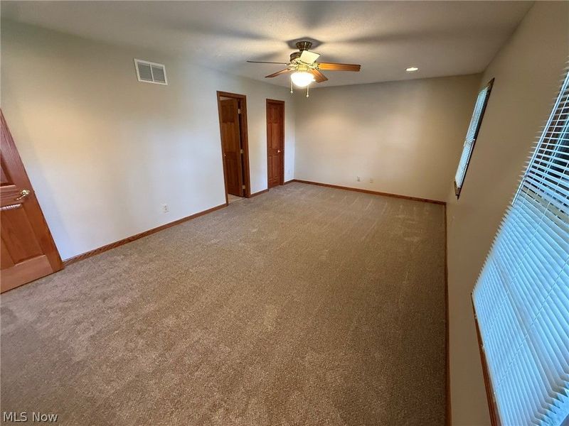 530 Oakdale Drive, Dover, OH 44622 Photo 37
