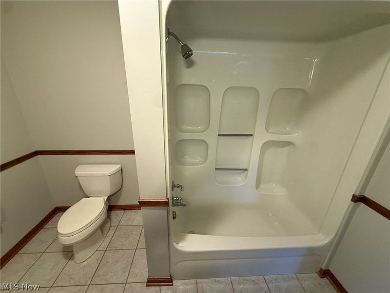 530 Oakdale Drive, Dover, OH 44622 Photo 43