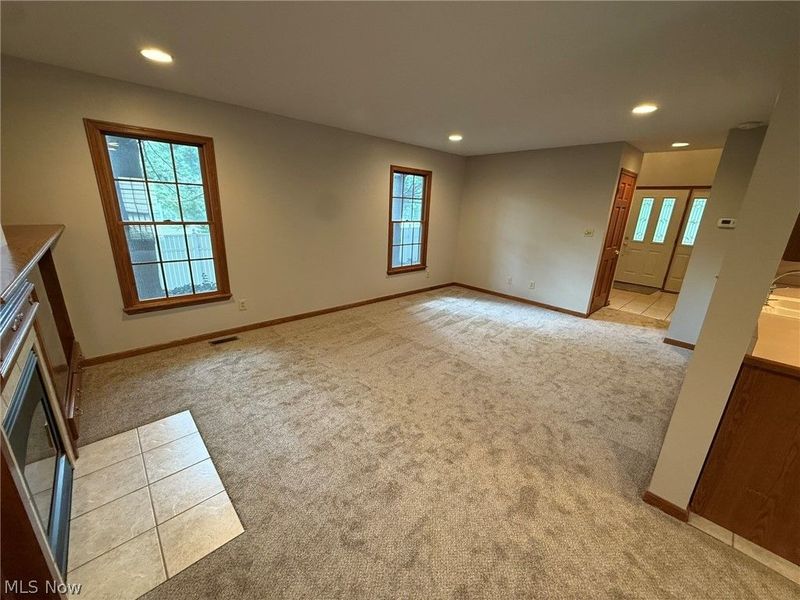 530 Oakdale Drive, Dover, OH 44622 Photo 7