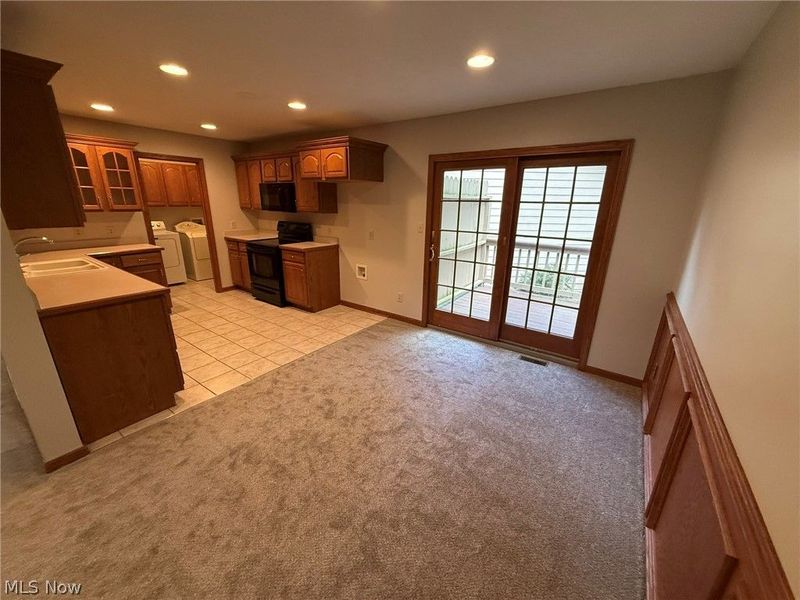 530 Oakdale Drive, Dover, OH 44622 Photo 8