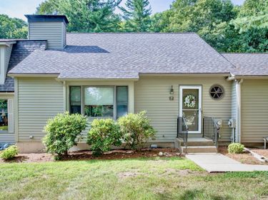 419 Southwick Road, Unit B7, Westfield, MA 01085