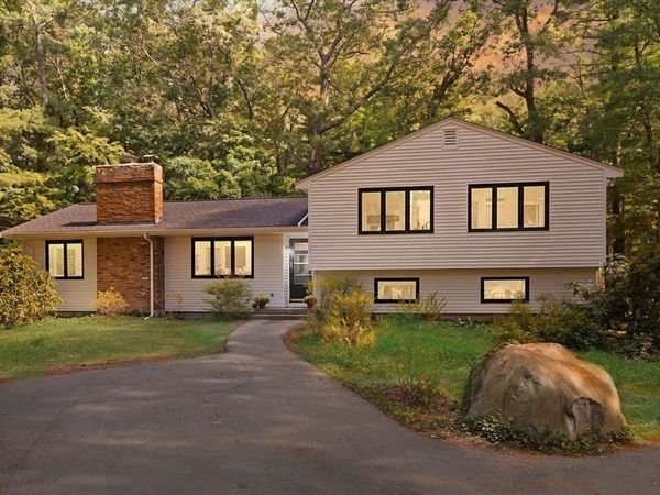 20 Algonquin Rd, Canton, MA 02021