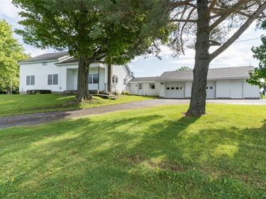 17590 Jacobs Road , Watertown, NY 13601