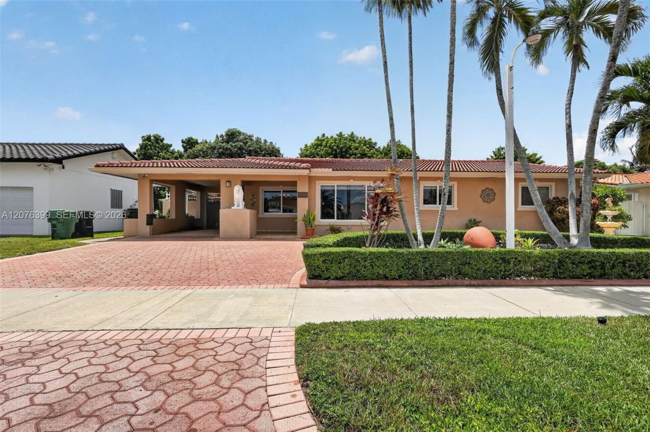 8936 SW 11th St, Miami, FL 33174 Photo