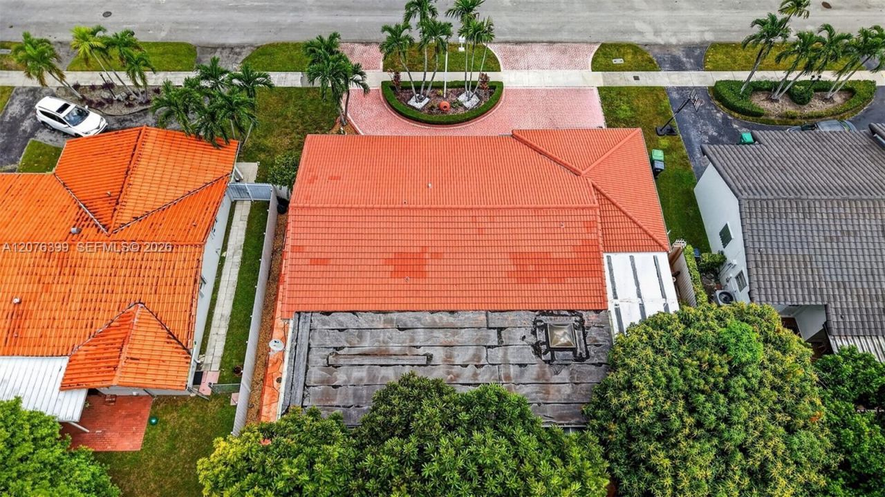 8936 SW 11th St , Miami, FL 33174 Photo