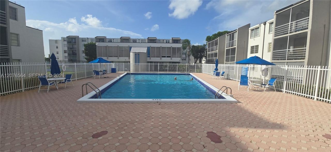 14165 SW 87th St , Unit D103, Miami, FL 33183 Photo