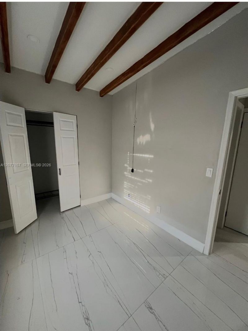 6060 NW 7th St , Miami, FL 33126 Photo