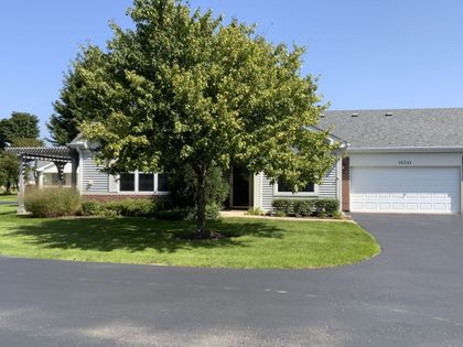 16341 Carver Lake Court Crest Hill, IL 60403