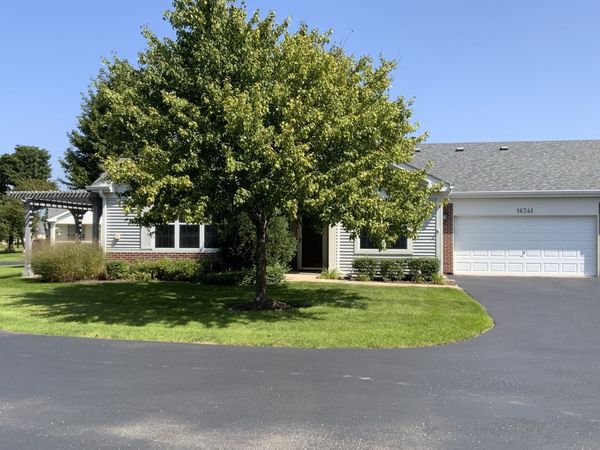 16341 Carver Lake Court , Crest Hill, IL 60403
