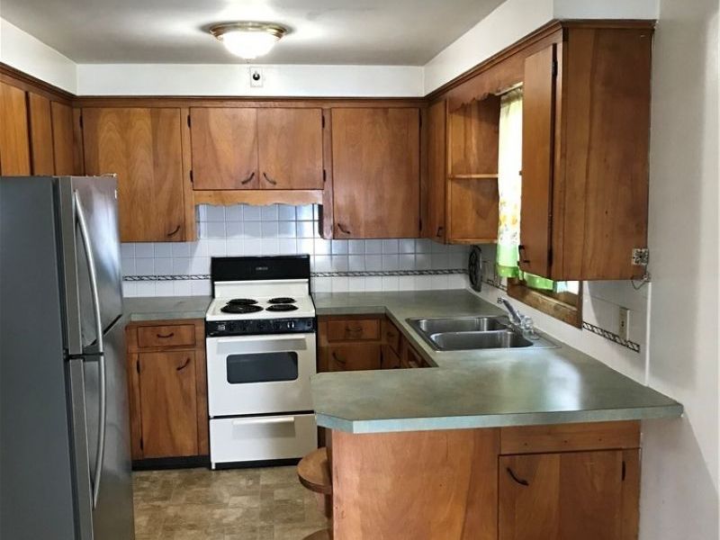 1017 Milford Street NE, Canton, OH 44714 Photo 9