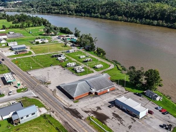 38140 State Route 7 , Newport, OH 45768