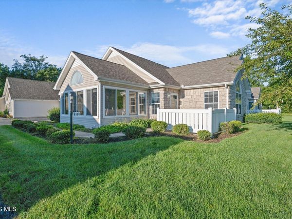 8359 Fossil Drive , Sylvania, OH 43560